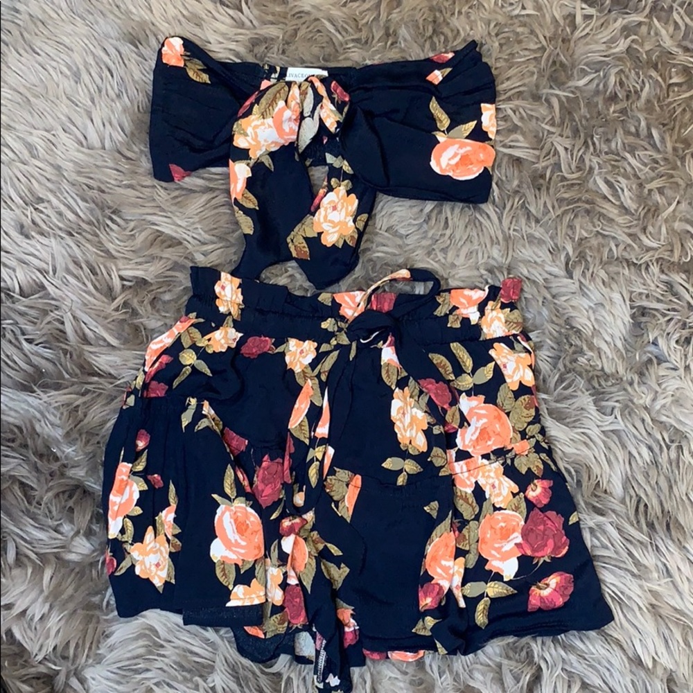 Oliveaceous Navy Floral Short & Tie Bandeau Set
